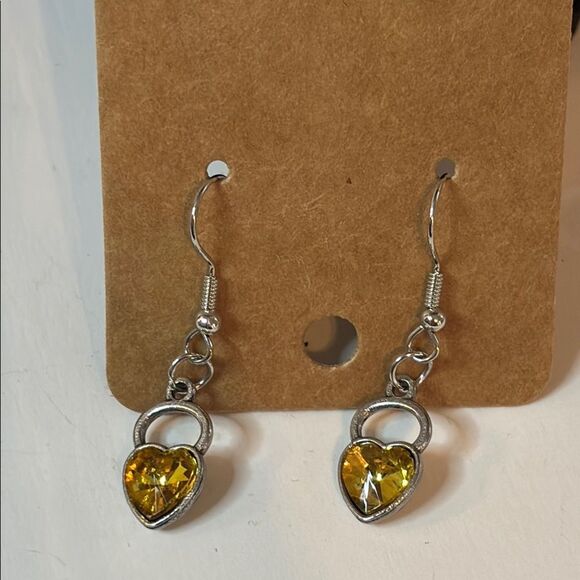 Silver Tone and Yellow Glass Heart Necklace Earring Set - Picture 3 of 5